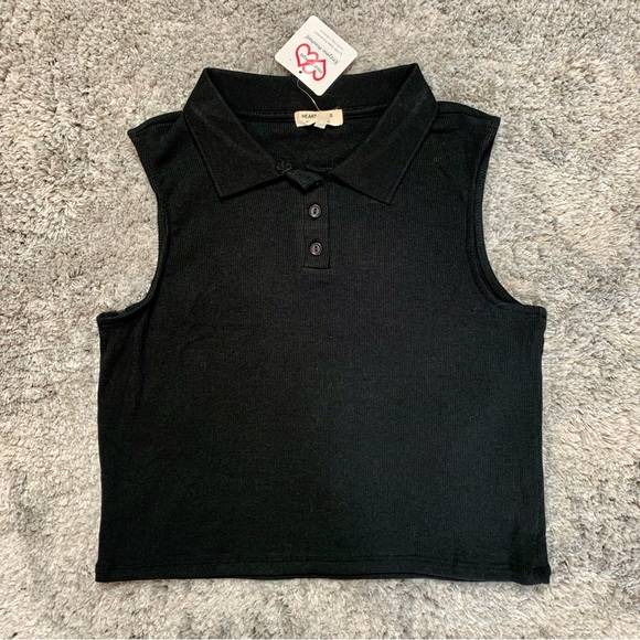 Heart & Hips Tops - NWT Heart & Hips Sleeveless Collared Crop Top